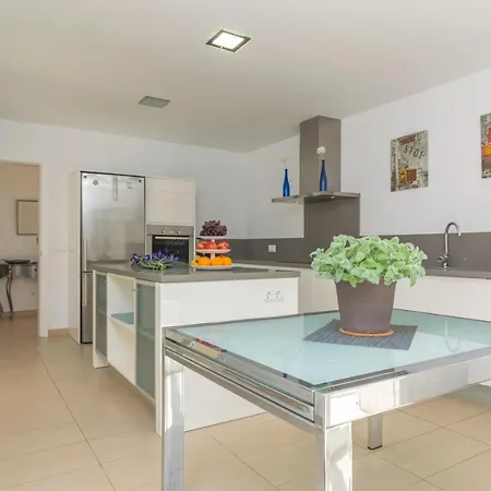 Carritx Villa *